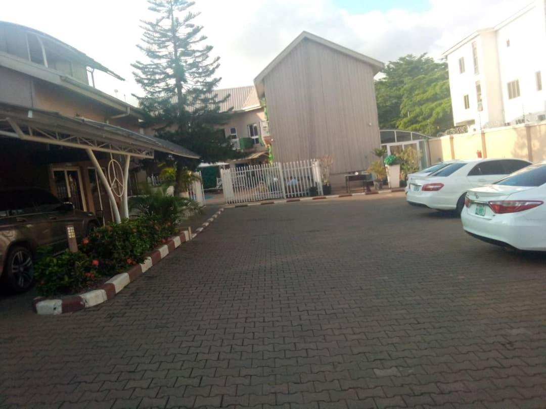 Diamond Lane Hotel Abuja Bagian luar foto